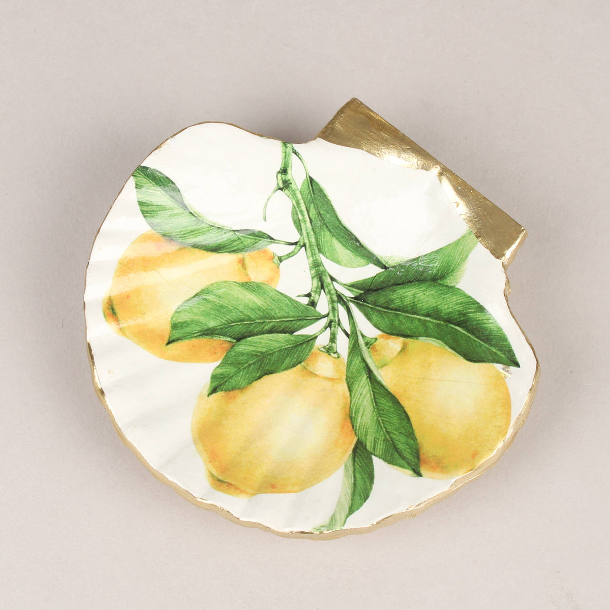 Lemon Scallop Shell Trinket Dish – Hand-Painted Coastal Bowl
