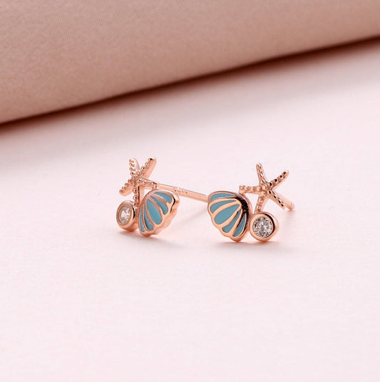 THE COLLECTOR Shell and Starfish crystal earrings