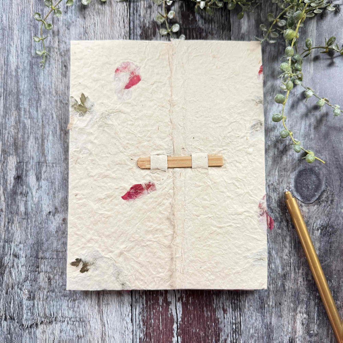 Handmade Lokta Paper Letter Writing Set – Mugwort & Bougainvillea