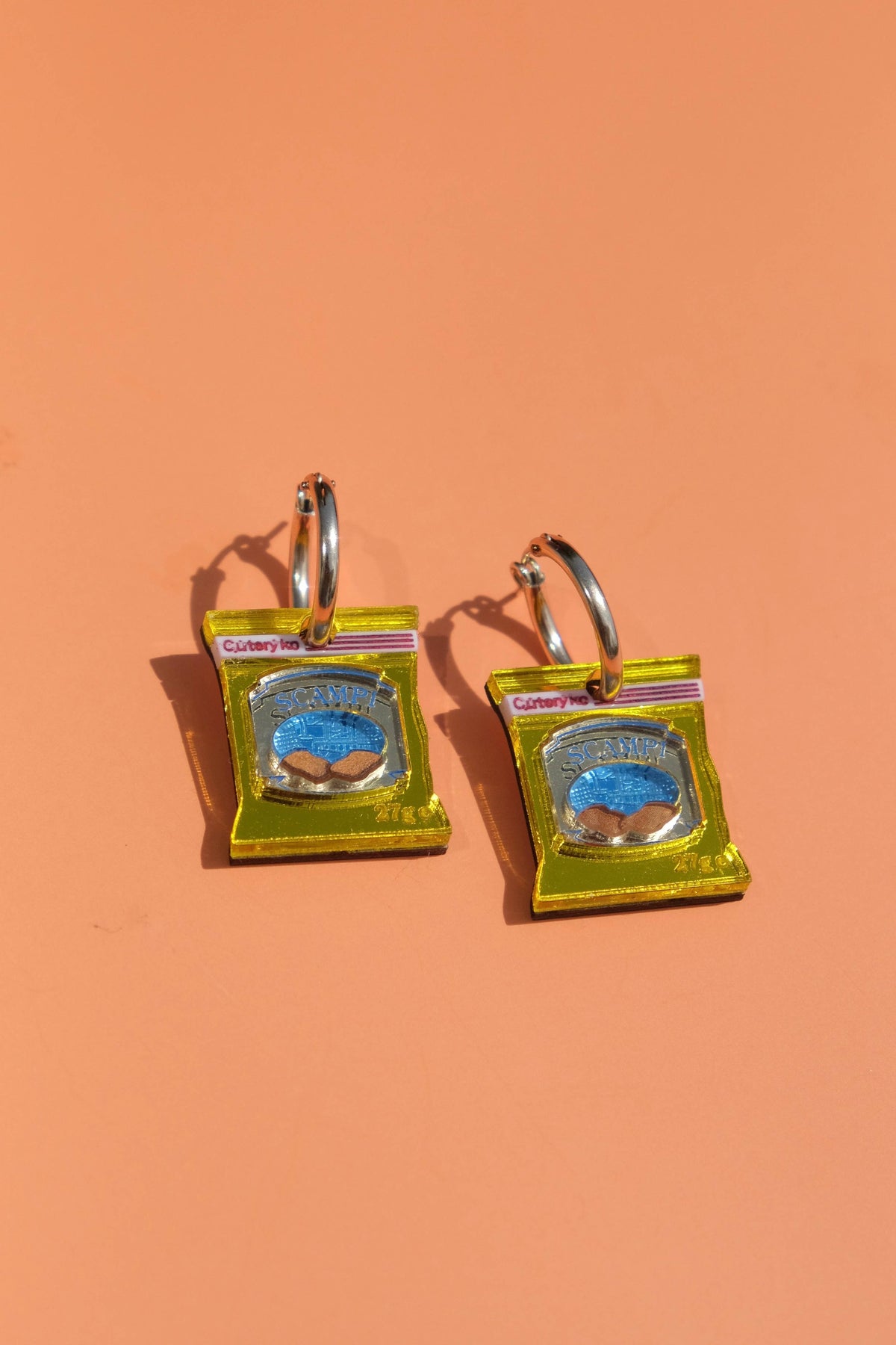 Scampi Snack Hoop Earrings