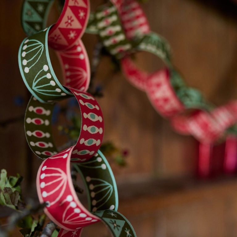 Paperchain Design 2