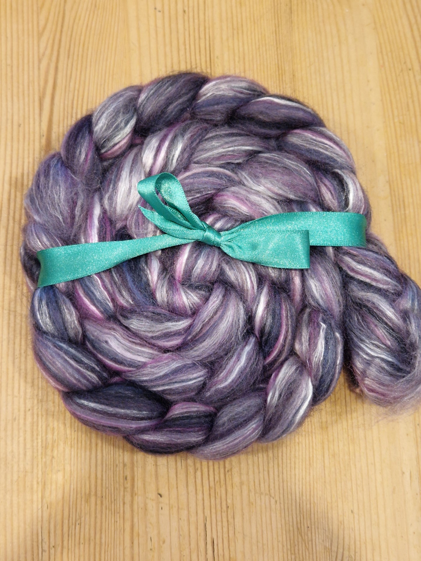 Ashford Merino and Mulberry Silk Fibre 100g