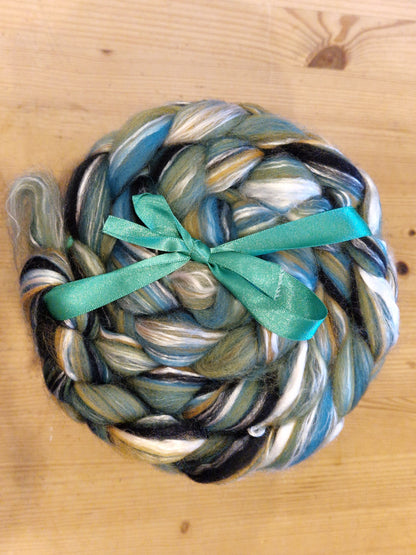 Ashford Merino and Mulberry Silk Fibre 100g