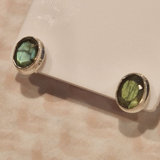 Labradorite & 925 Silver Stud